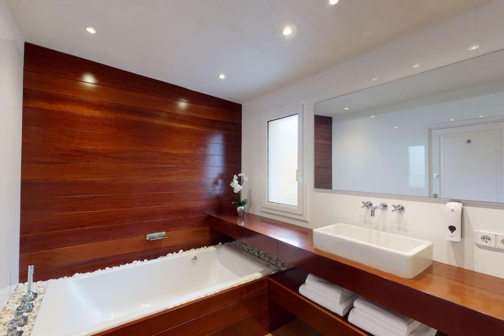 Lesal Villas Rentals, Villa Mar Azul, 또사데마르 외부 사진